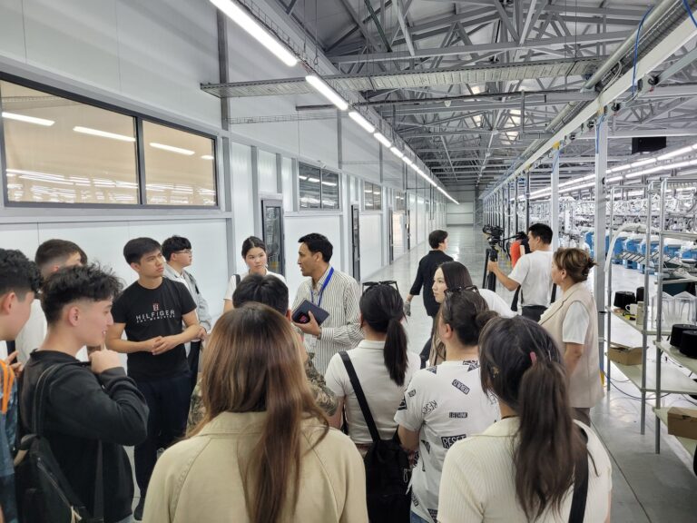 Оқушылар Әлем-БТ (2)