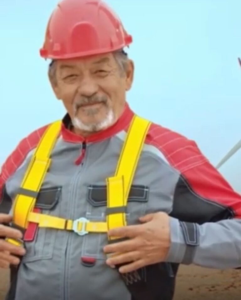 2c87d687-6ff1-4127-8ccc-93a280c5e5c4