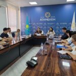 Сенатормен кездесу (1)