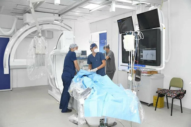 vyvedem-nejrohirurgiju-shymkenta-na-novyj-mirovoj-uroven-kak-v-shymkente-planirujut-razvivat-nejrohirurgiju_63796637a8cd7