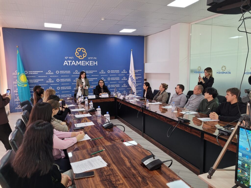 Әйелдер семинар-тренингі (11)