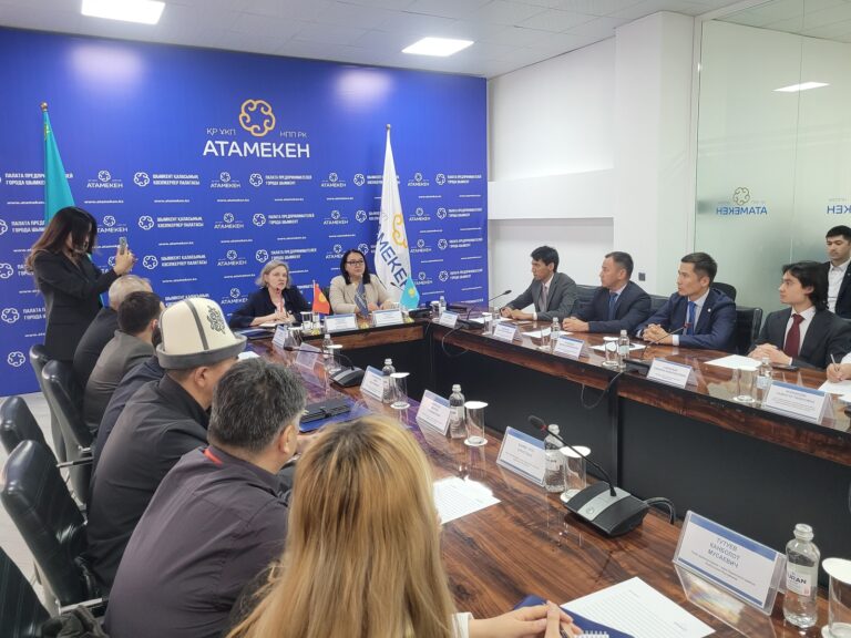 Қырғыз делегациясы (2)